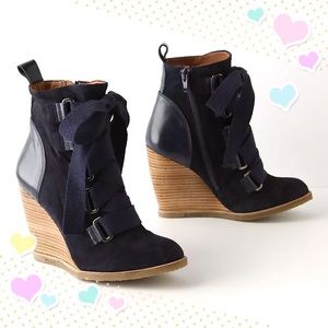 Anthropologie Ski-Slope Wedge By Lucky Penny